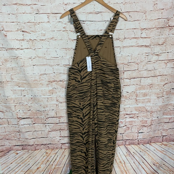 Topshop Tiger Print Denim Dungaree Overalls - Picture 6 of 7
